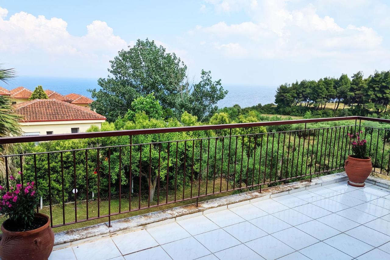 Amazing Sea View Loft, Afytos Appartement Buitenkant foto